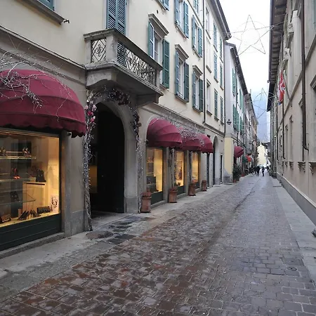 アパートホテル Soleluna - By Relais Di Giada 3*